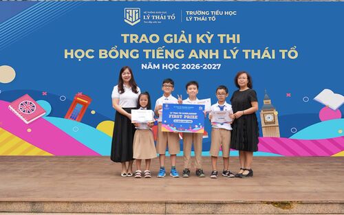 Trường Tiểu học trao tặng gần 1,5 tỷ đồng học bổng tiếng Anh cho học sinh xuất sắc