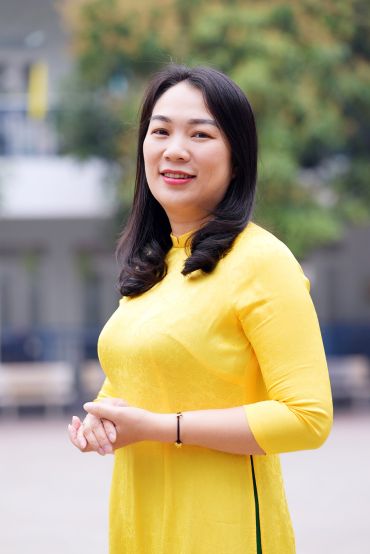 Cô Phạm Thị Bích Thủy
