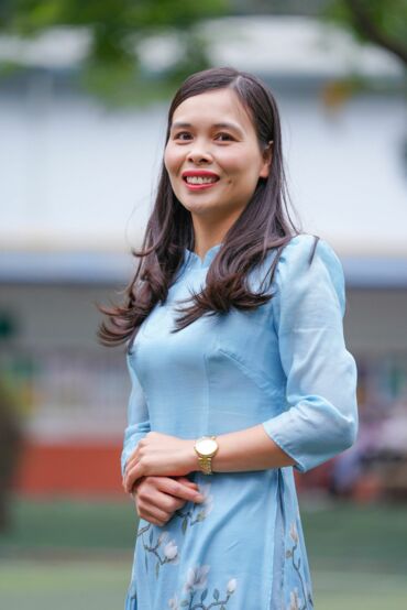 Cô Nguyễn Thị Lư _ GV Văn