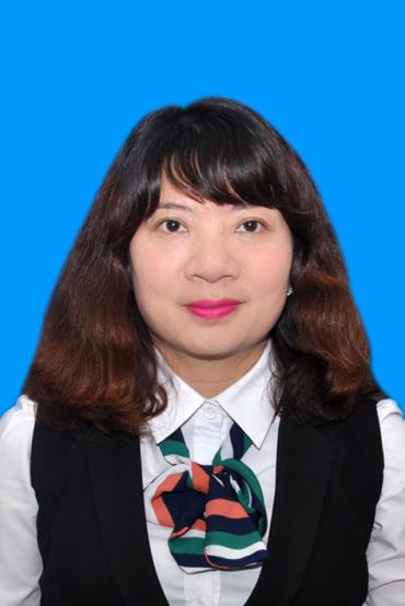 Cô Khuất Thị Hòa