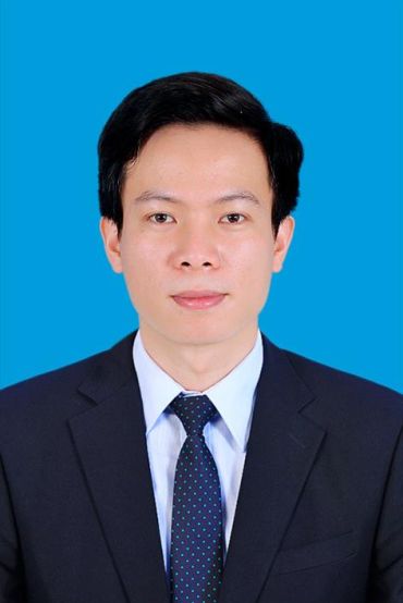 Thầy: Nguyễn Huy Hùng