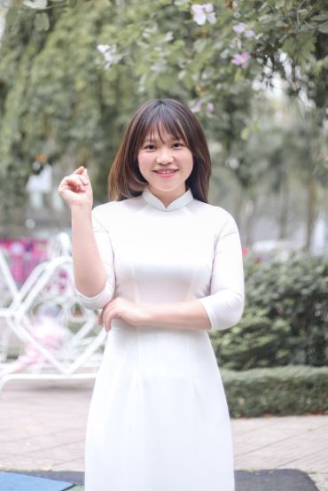 Cô Bùi Thị Hiền