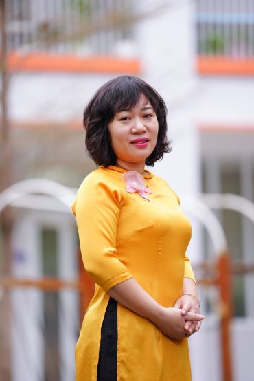 Cô Phan Thị Thu Hương