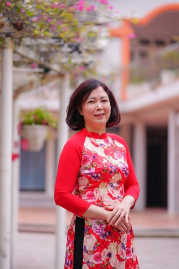 Cô Ngô Thị Nhung