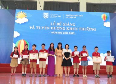 Lễ bế giảng và Tuyên dương khen thưởng năm học 2022-2023