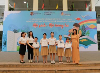 Ngày hội sách và Văn hóa đọc 2024 với chủ đề "Mở sách - Mở tương lai"