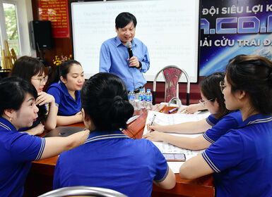 Triển khai nhiệm vụ năm học và bồi dưỡng giáo dục STEM theo chương trình giáo dục phổ thông 2018