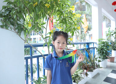 Học sinh Lê Bảo Chi xuất sắc giành Huy chương bạc Giải vô địch trẻ Trượt băng Tốc độ quốc gia năm 2023