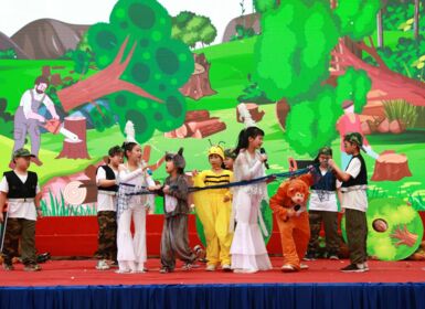 Rộn ràng Ngày hội Tiếng Anh ở trường Tiểu học Lý Thái Tổ