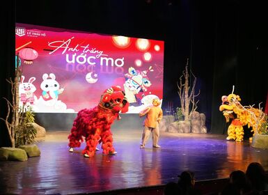 Tết Trung thu đong đầy yêu thương cùng đại gia đình Hệ thống giáo dục Lý Thái Tổ