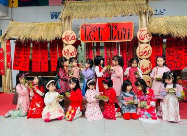 Hội chợ Tết xưa tại trường mầm non Lý Thái Tổ 2