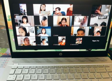 Để các con có một khoảng thời gian an toàn và bổ ích