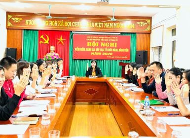 100% Đảng viên Chi bộ trường Tiểu học Lý Thái Tổ hoàn thành xuất sắc và hoàn thành tốt nhiệm vụ