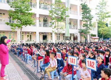 Truyền thông Khỏe-Sạch-Cân đối; Bí mật tuổi dật thì và phòng tránh xâm hại trẻ em