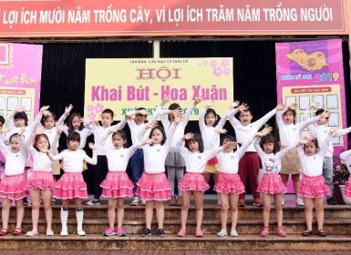 Trao giải Hội thi Khai bút-Hoa xuân 2019