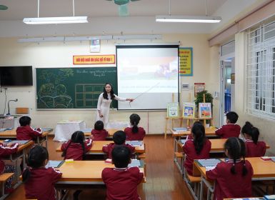 CÔ GIÁO ĐỖ THỊ HƯNG THỰC HIỆN THÀNH CÔNG TIẾT DẠY TRONG HỘI THI GIÁO VIÊN GIỎI CẤP QUẬN NĂM HỌC 2022-2023