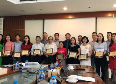 Chúc mừng các tác giả đạt giải cao tại cuộc thi viết về “Vinaconex – 30 năm xây dựng và phát triển”