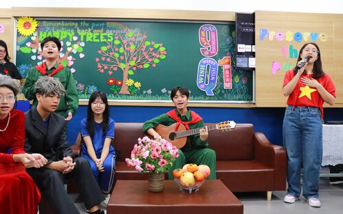 Tiếng Anh không chỉ là ngôn ngữ mà còn là câu chuyện của trái tim