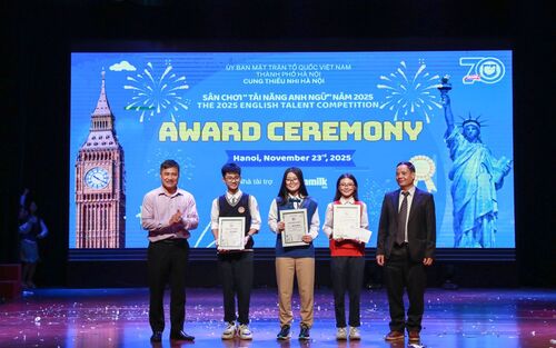 Tỏa sáng tại sân chơi “TÀI NĂNG ANH NGỮ 2025” Học sinh THCS Lý Thái Tổ ghi dấu ấn với giải Đặc biệt
