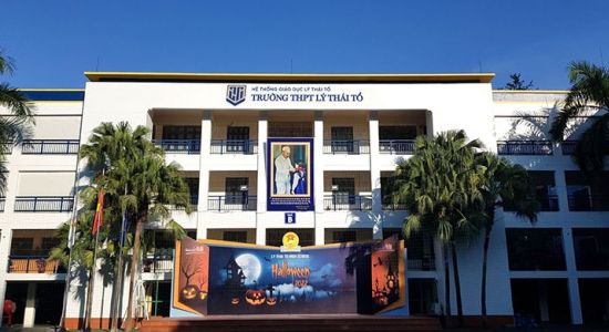 Tưng bừng lễ hội Halloween trường tiểu học Lý Thái Tổ