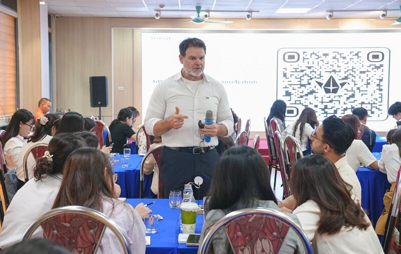 Cập nhật xu hướng dạy học tiếng Anh cùng chuyên gia Oxford