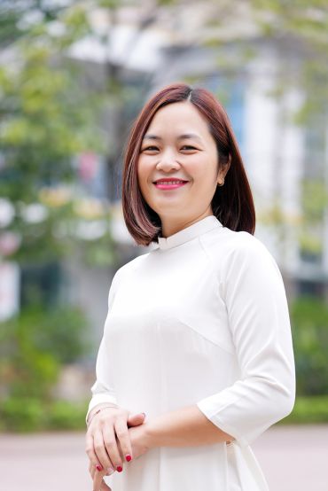 Cô Nguyễn Thị Vân Khánh