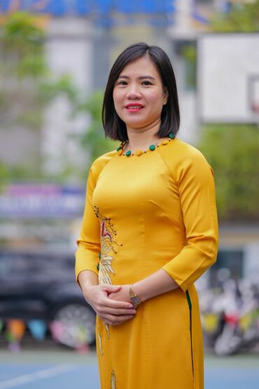 Cô Nguyễn Thị Thu Hiền _ GV KHTN