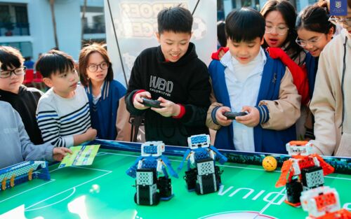 "Nextgen robotics steam day" sân chơi khoa học, công nghệ và ngôn ngữ hấp dẫn dành cho học sinh